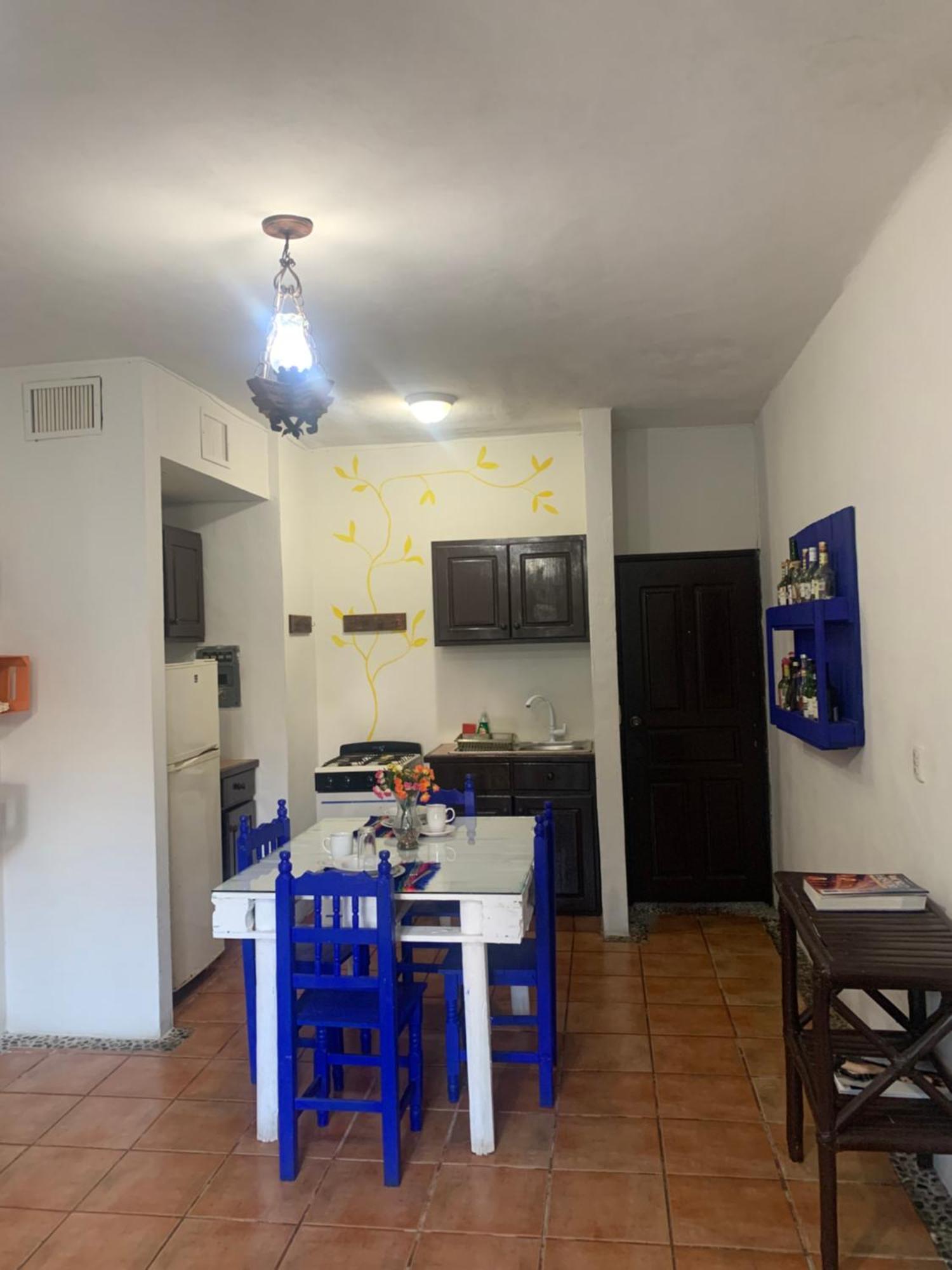 Casa Caribe 칸쿤 외부 사진 A typical apartment in the complex